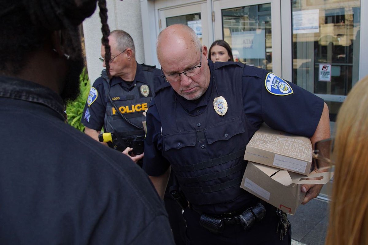 Ryan Loew tweet media