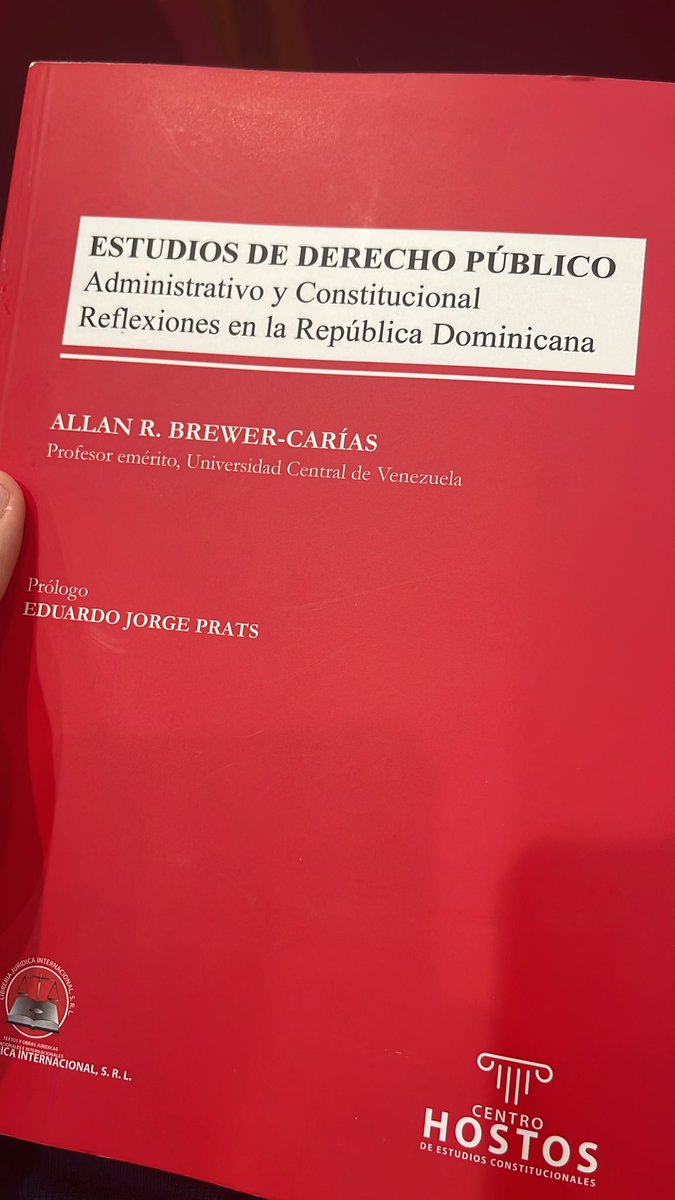 marioleslie8's tweet photo. Nueva obra –dominicana– del profesor @arbrewercarias. Honor para el país contar con la cercanía y la solidaridad de este maestro de maestros e influyente jurista. @Libreria_J_Int @PUCMMDerechoCSD @centro_hostos @adda_do @Orodriguez1965 @EdJorgePrats @cristobalrodg @EricRaful https://t.co/82tqzDfdvd