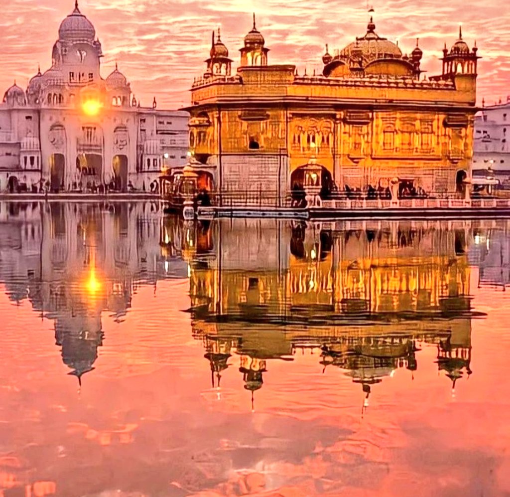 2_laddi's tweet photo. ਜੇ ਸੁਖੁ ਦੇਹਿ ਤ ਤੁਝਹਿ ਅਰਾਧੀ ਦੁਖਿ ਭੀ ਤੁਝੈ ਧਿਆਈ॥
ਜੇ ਭੁਖ ਦੇਹਿ ਤ ਇਤ ਹੀ ਰਾਜਾ ਦੁਖ ਵਿਚਿ ਸੂਖ ਮਨਾਈ।। https://t.co/VuSc2OmAoM