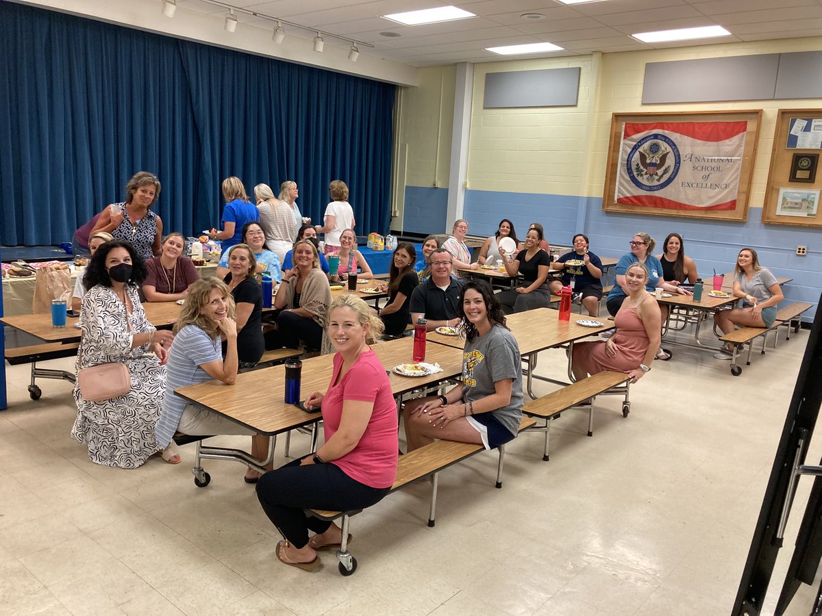 darnestownes's tweet photo. We have been preparing all week and look forward to greeting our students at tomorrow’s (Thursday) open house at 2:30. PTA popsicle party to follow. https://t.co/OvW1PMV5un