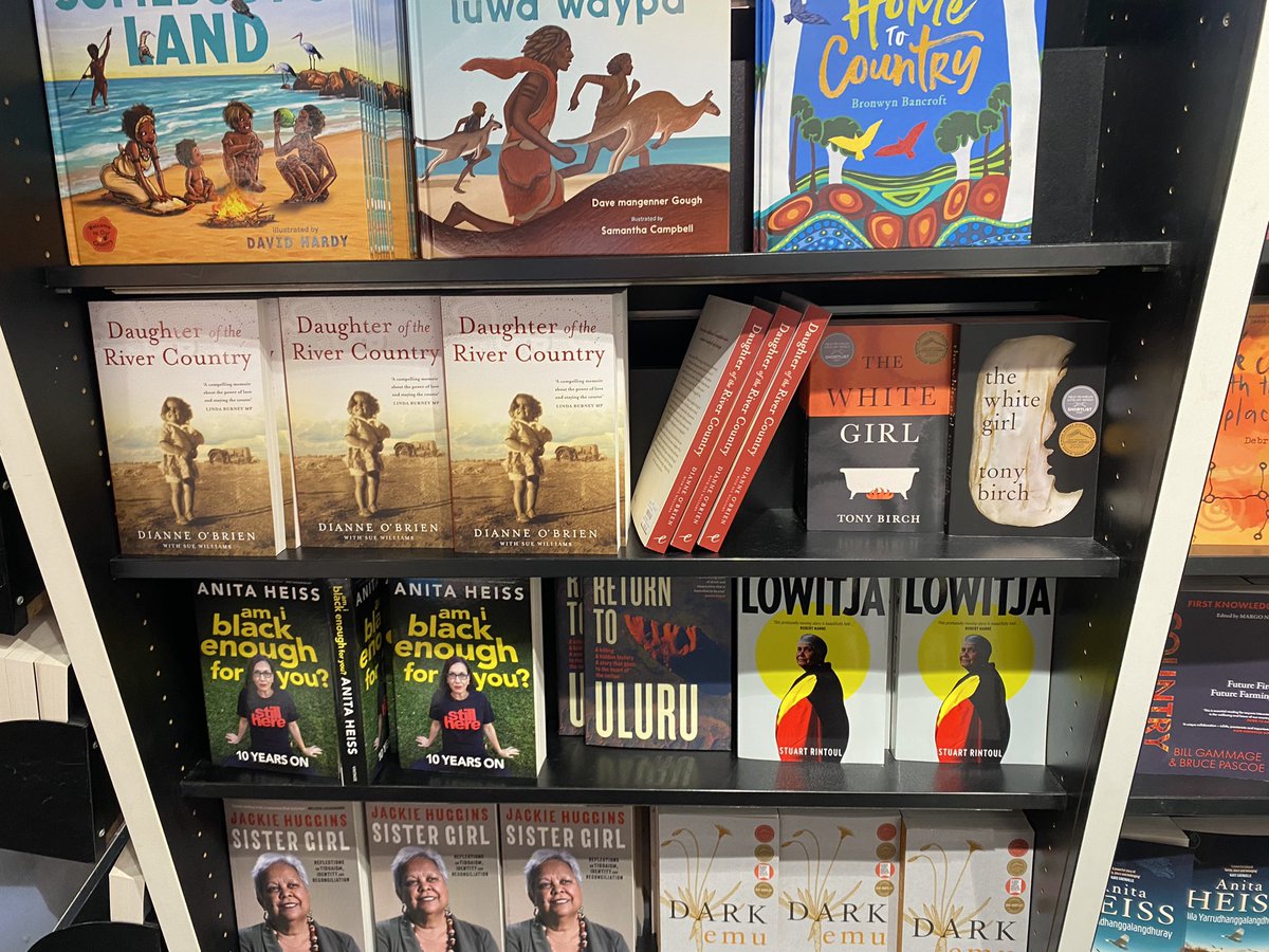 BecHarcourt's tweet photo. How brilliant to see all these great titles in pride & place @FNAWN_ @AnitaHeiss ๐๐๐ https://t.co/1OBsA1WZLL