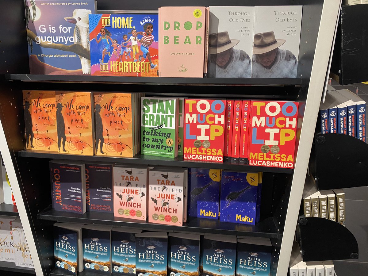 BecHarcourt's tweet photo. How brilliant to see all these great titles in pride & place @FNAWN_ @AnitaHeiss ๐๐๐ https://t.co/1OBsA1WZLL