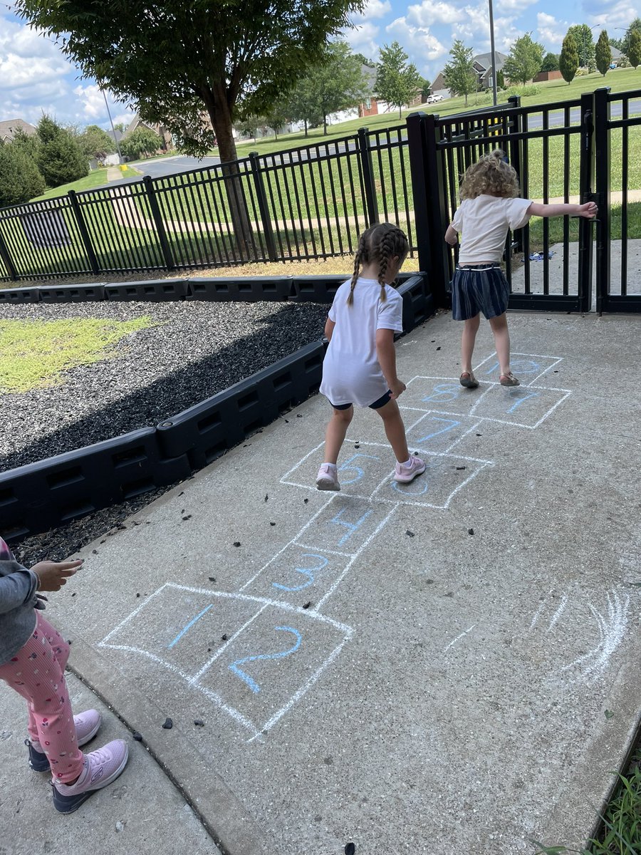 MrsCowan_PreK's tweet photo. 👣 Skipping through the week! 👣 https://t.co/wS3NKORvpZ