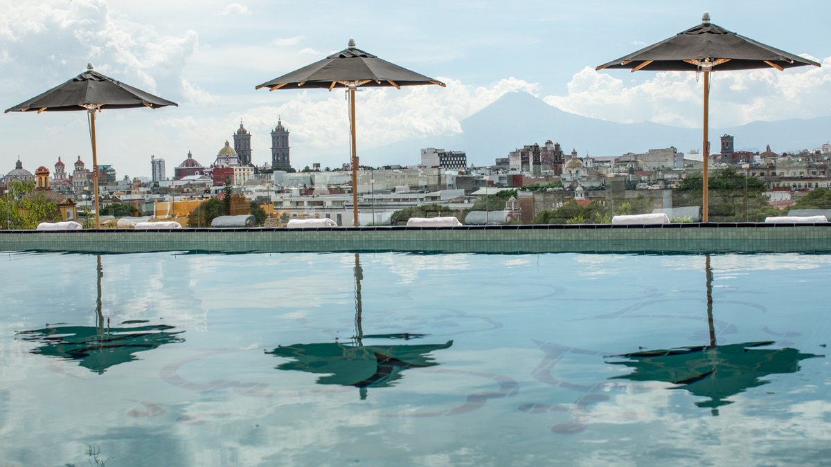 BanyanTreePue's tweet photo. ¿Sueña con estar en la alberca? Reservé su estancia con nosotros y disfrute de las increíbles vistas que Banyan Tree Puebla ofrece

Reserve su experiencia llamando al 222 122 2300

#BanyanTreePuebla #SanctuaryfortheSenses #Puebla #photooftheday #travel #mexico_tour https://t.co/mLvnyeiVku
