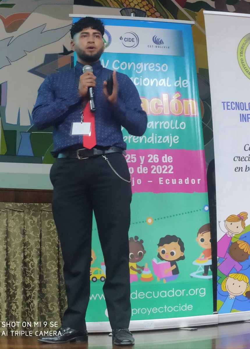 ISTPEM1's tweet photo. "Una nueva aplicación de la lengua de señas ecuatoriana dirigida a estudiantes con parálisis cerebral" fue la ponencia de los expositores
Carlos Daniel Barbecho Muñoz y
Jean Carlos Loor Cacao de la
Universidad Nacional de Educación. https://t.co/bo90thleAC