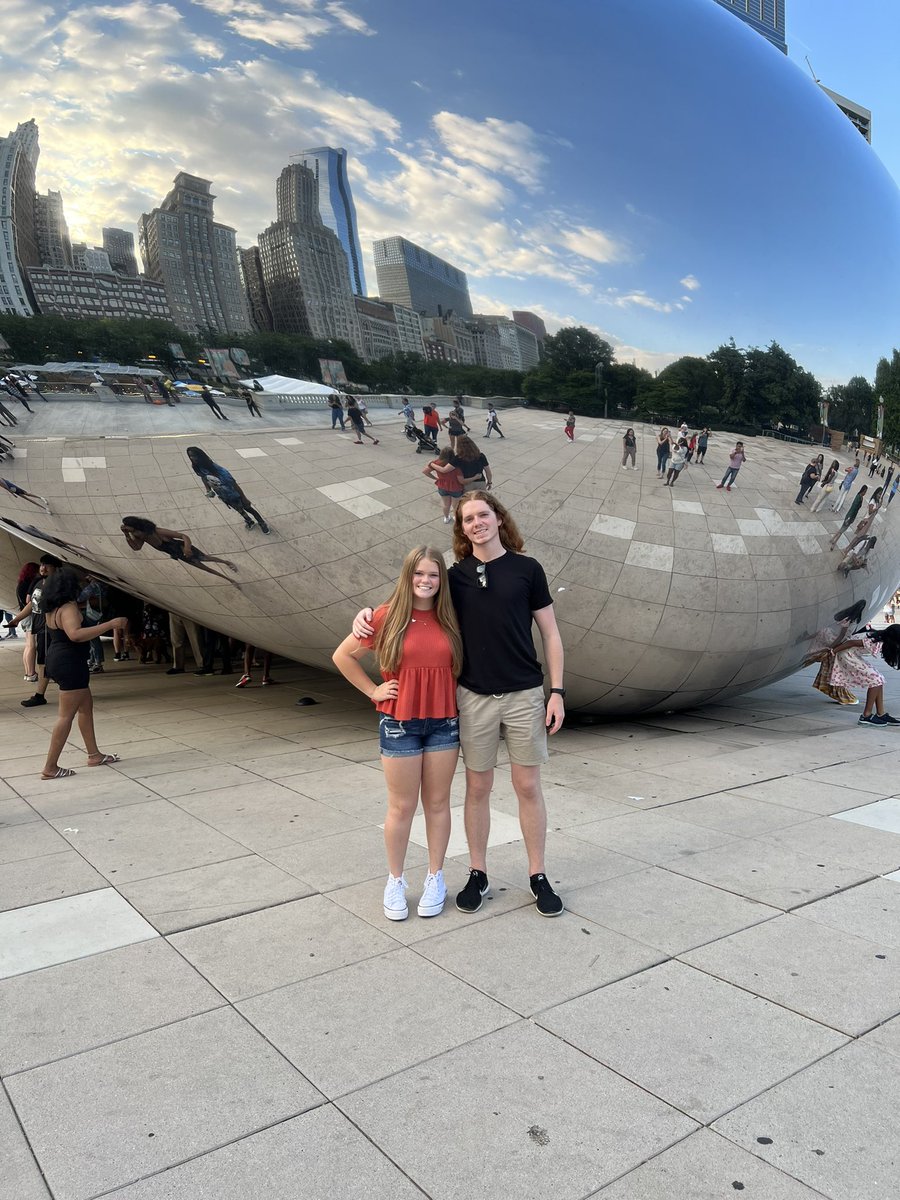 Audrey Sims 2024 (@audreysims27) on Twitter photo In downtown Chicago for the last day of summer and my big brothers birthday! Excited to start my new school tomorrow!! In downtown Chicago for the last day of summer and my big brothers birthday! Excited to start my new school tomorrow!!