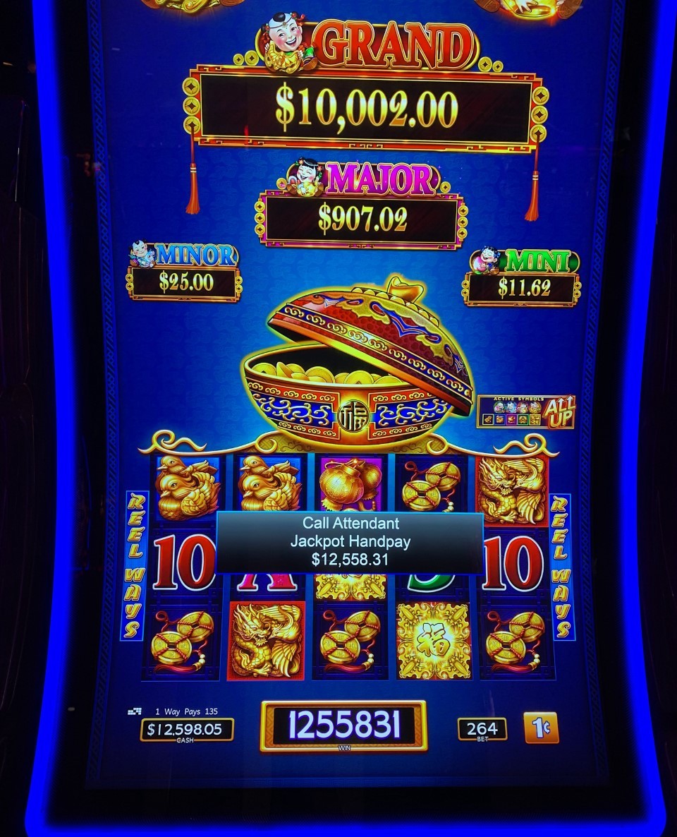 chumashcasino's tweet image. Congratulations to these 3 winners! 🍀🎉 

Make Chumash your mid week plans and this could be you too! 

#winning #jackpot #welcometofreedom