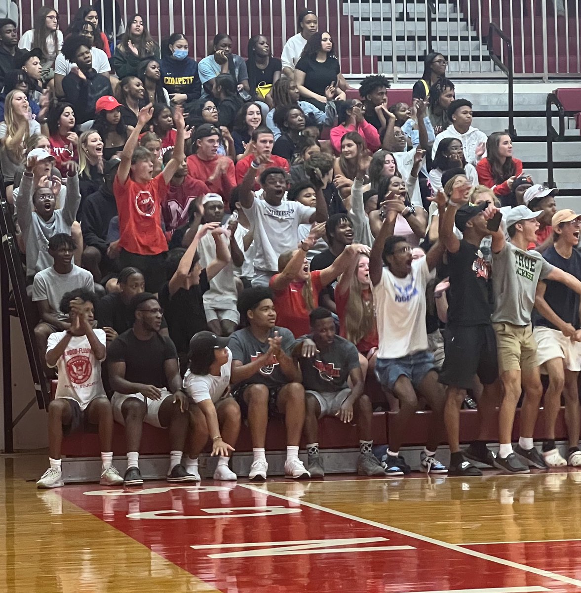 Homewood-Flossmoor tweet media