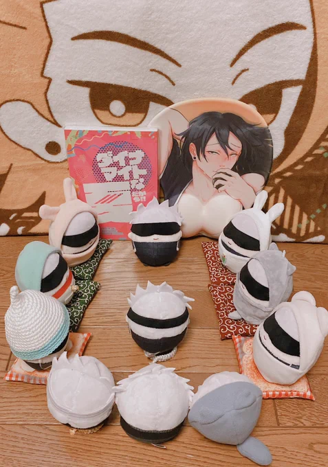 (   ꒪ͧ◊꒪ͧ )これから『むちアン教祖さまの雄っぱいに挟まる儀式』をはじめます素敵ブックは週末にゆっくり堪能させて頂きます('◡`๑) 