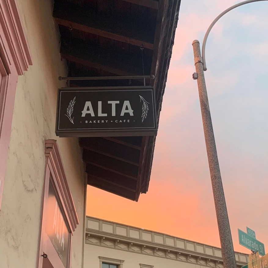 BroughtonHotels's tweet photo. One of our favorite cafes in Monterey is @altabakery . A bevy of delicious baked goods await including various croissants and delicious tarts. 
.
📷 : @altabakery 
.
.
 #monterey #visitmonterey #broughtonhotels #montereylife #staycation #itsbeingbroughton https://t.co/4Z58NQFjTb