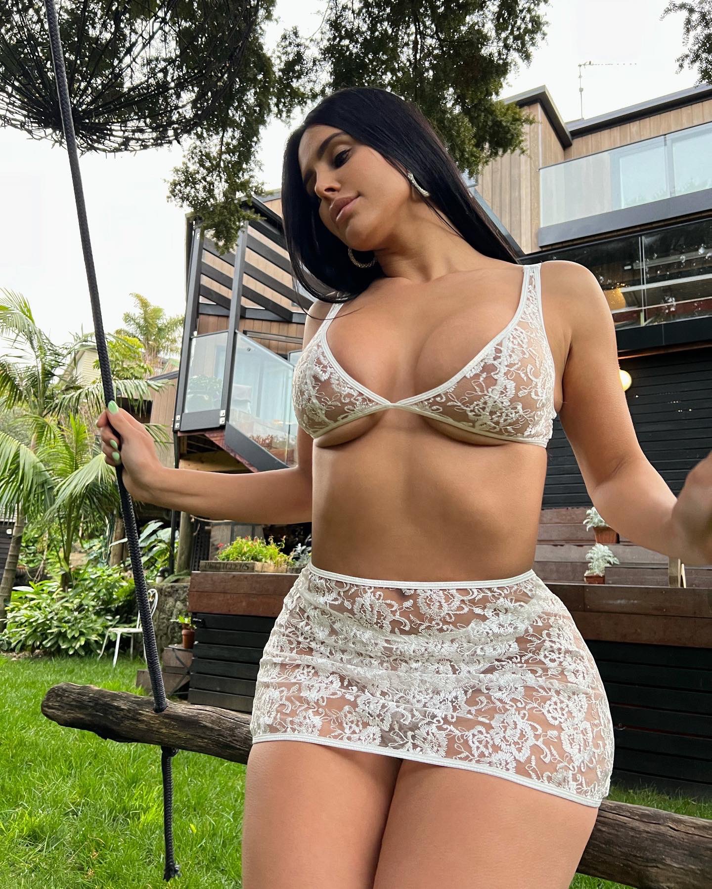 LILY 🧃 $3 ONLYFANS FOR THE NEXT 24 HOURS on Twitter: "swinging into