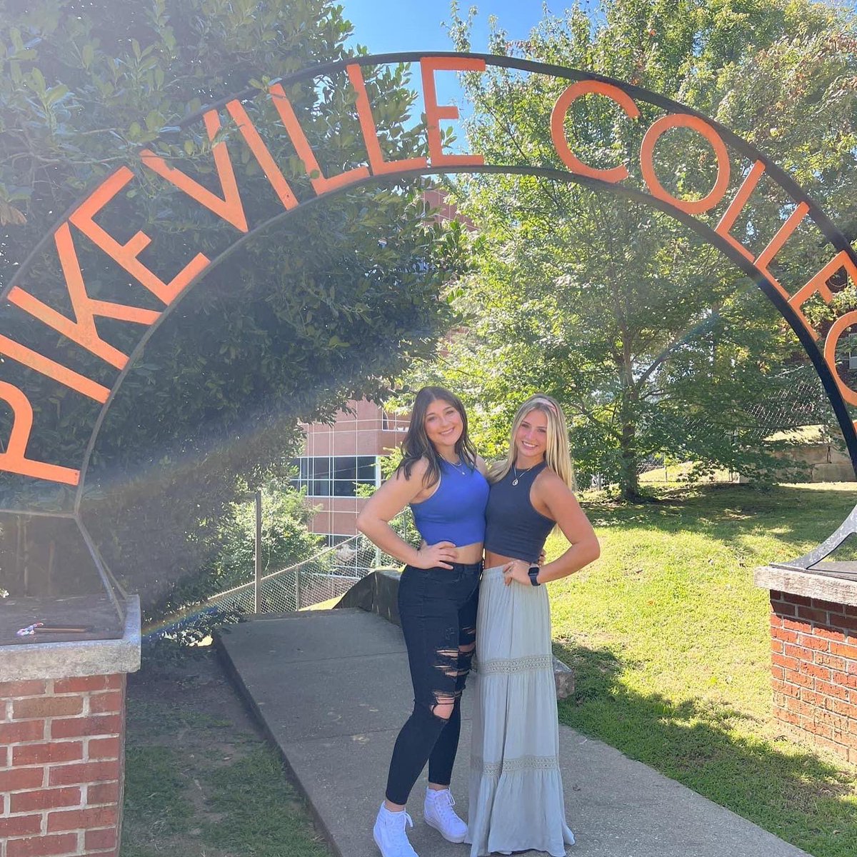 UPIKE_WBB's tweet photo. A couple #FDOC pictures 2022-23 https://t.co/hx0rFFYNBN