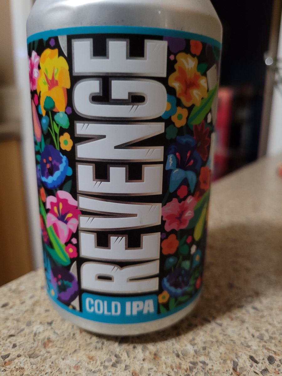 dustinjaywalker's tweet image. What I'm listening to/what I'm drinking while writing on this fine summer evening. 

#amlistening #amdrinking #amwriting