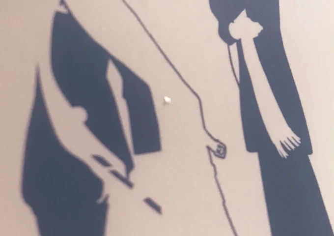 自分用の本にいきなり謎の傷をつけましたがぼくは元気です。 
