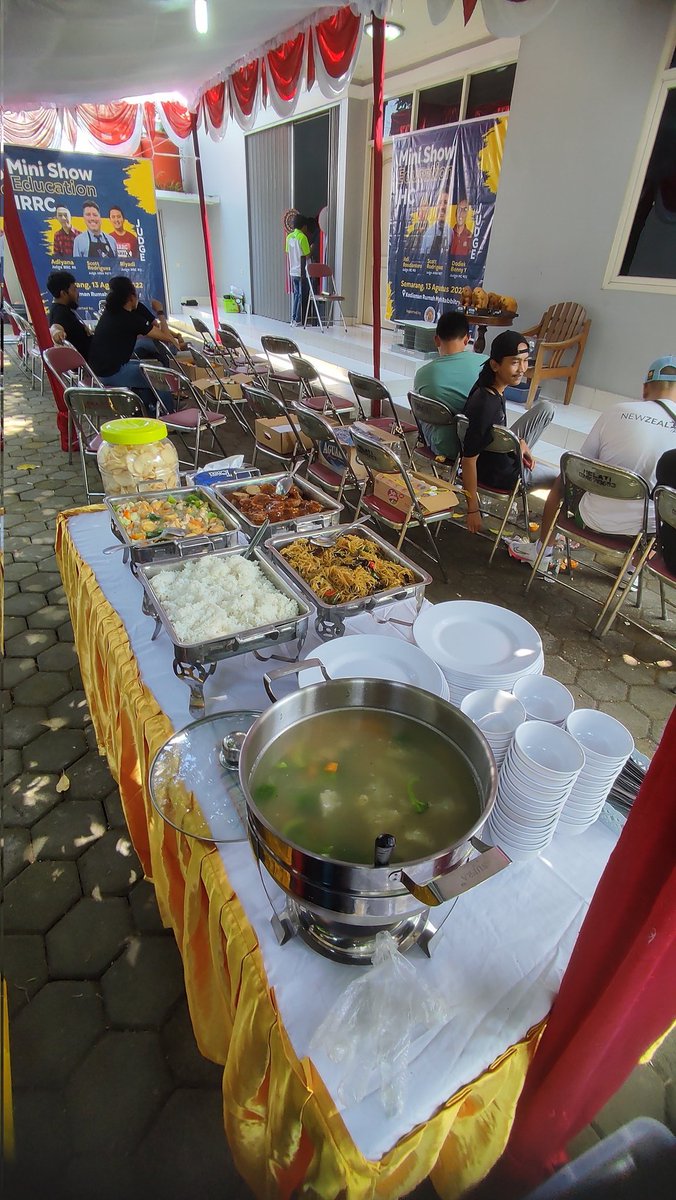 Alhamdulillah, sitik2 disyukuri 
Salima Snack and Catering