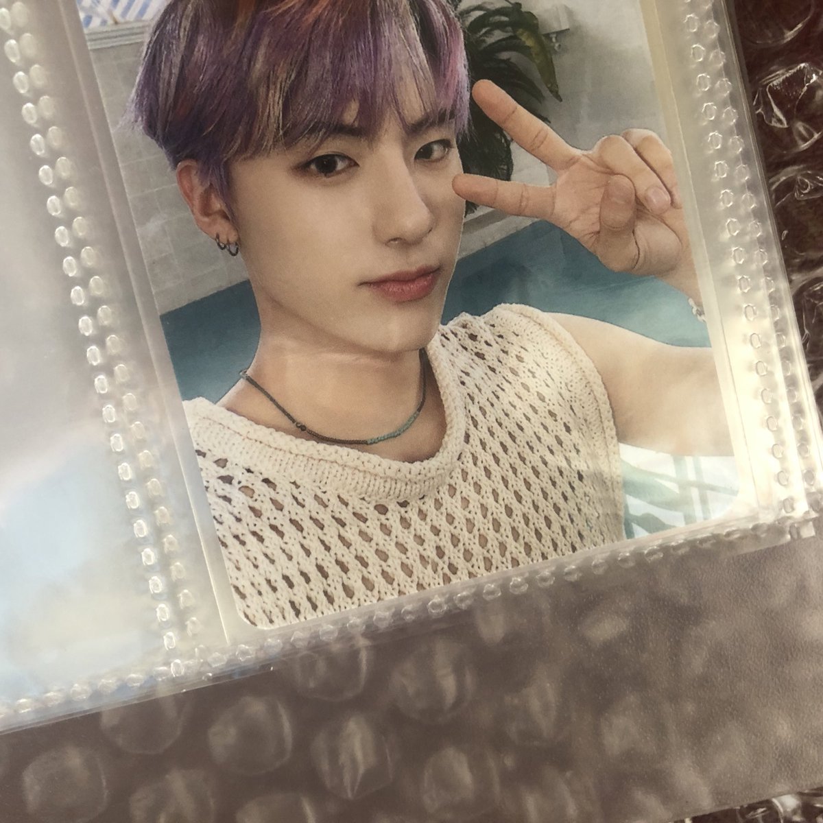 sohnpoca's tweet photo. wts lfb ph #sohnsales

frosted 2p binder

— ₱170 (still negotiable) less ₱20 if payo
— 7/10 used but not abused!
— with 25 pcs sleeves (used &amp; back to back)
— can send more pics / vids thru dm
— rcbyt https://t.co/k9AbtCDkMM !

reply / dm to claim! https://t.co/DgHZusyqqY