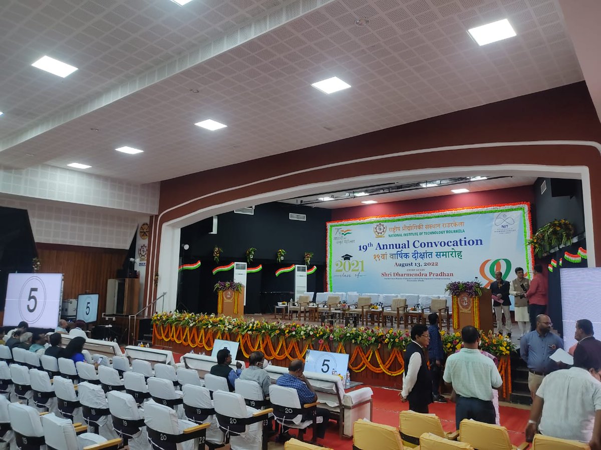 nitrourkela's tweet photo. All decked up for the auspicious annual academic ceremony : The 19th Convocation of NIT Rourkela.
Chief Guest: Hon'ble @dpradhanbjp
LIVE LINK: https://t.co/IjcmJIULyo
@EduMinOfIndia #AzadiKaAmritMahotsav https://t.co/MWOZbYIW5V