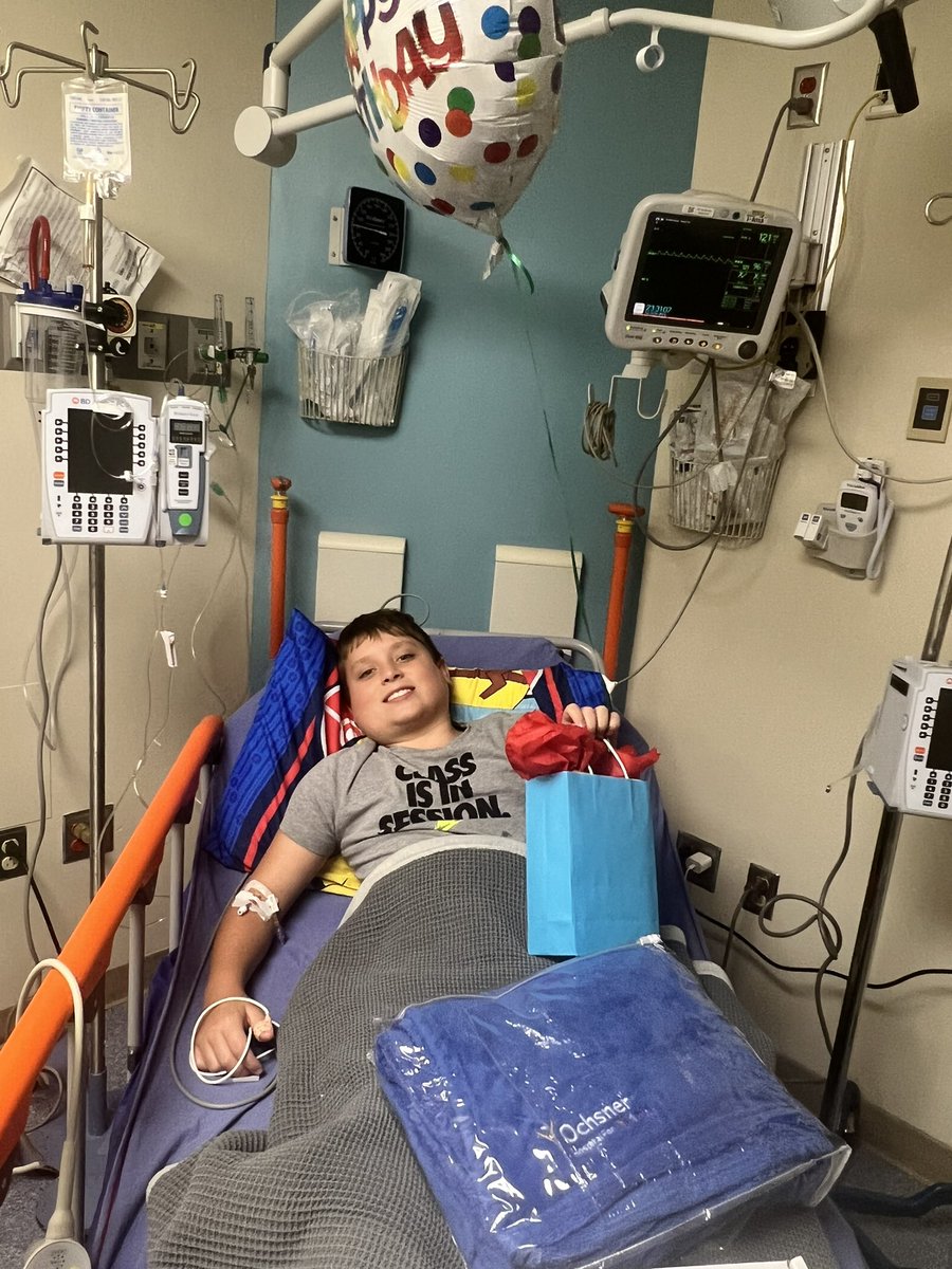 eysparks's tweet photo. Being in the hospital is no fun, especially on your birthday!  Thank you @OchsnerHealth for making Colson’s birthday special for him tonight!  Seeing him smile was the best!  #madehisday #goldenbirthday https://t.co/ffgVfqib1N