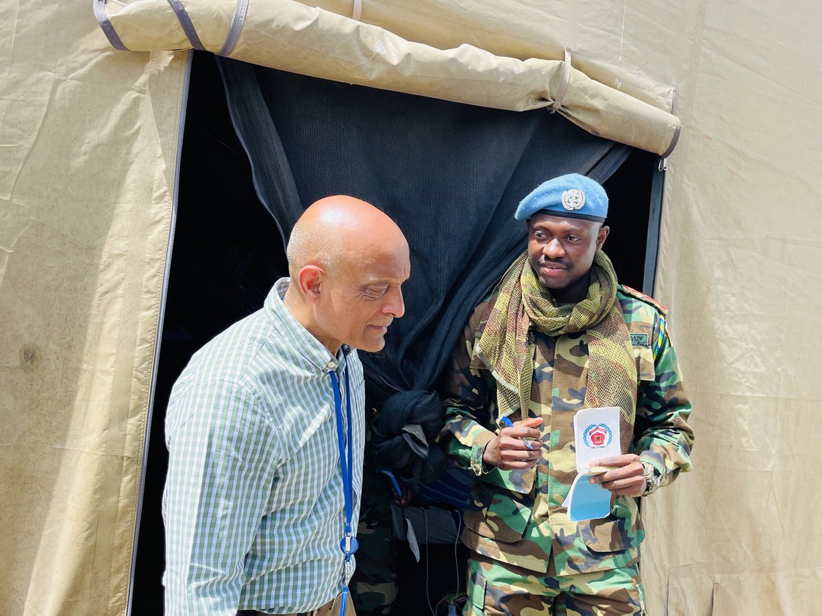 DelaliTanson's tweet photo. My sincerest appreciation for the empowerment and confidence you instilled in me during your visit to my position. Maj Gen Jai Shanker Menon, Director, OPSP- UN. UNMISS GHANBATT TOB, Koch, South Sudan. ⁦@Lacroix_UN⁩ ⁦@UNPeacekeeping⁩ ⁦@ipinst⁩ ⁦ https://t.co/dV3fVXCApe