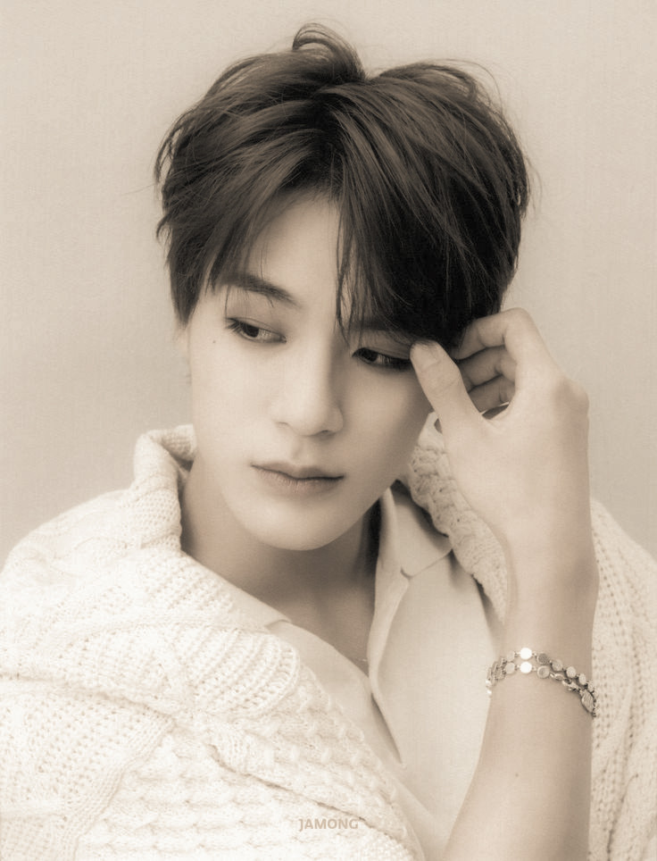 aItermapid's tweet photo. ㅤㅤ https://t.co/SbCsRtpeEj