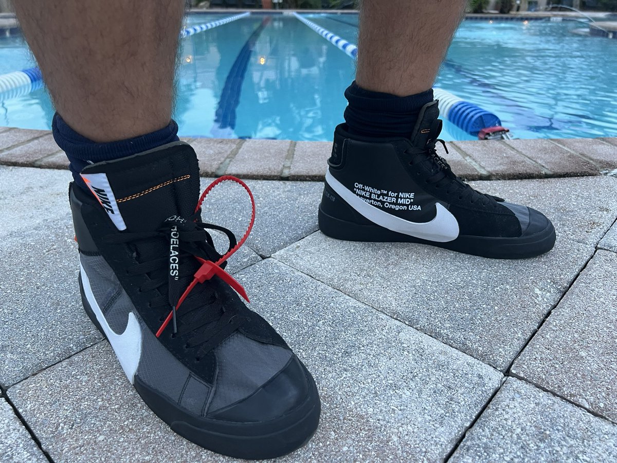 coachcris_'s tweet photo. My buddy just brought me a pair of Off Whites!! 🤩 #sneakerhead #OffWhites https://t.co/6XWcAwKnIe