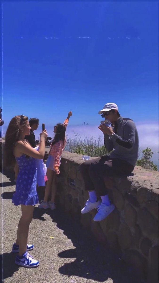 DonBelleOFC's tweet photo. I'll capture even the simplest of moments when I'm with you.

IG | 🖇️: https://t.co/Nn9EXrZygS

DONBELLE SFectacular Stars

#SFeciallyForYouDONNY
#GleamingBELLEinSF https://t.co/BfmxAB9uUj