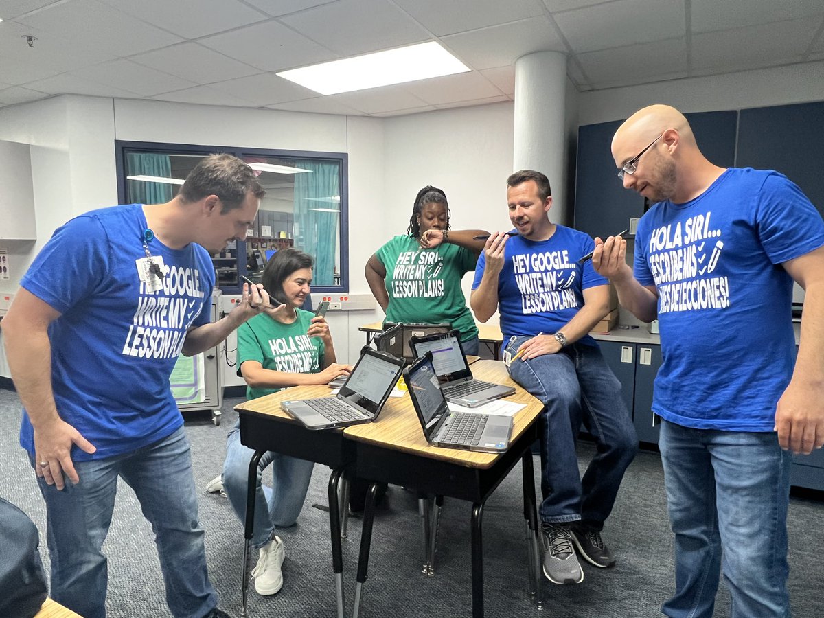MzRoss4's tweet photo. @ThomasTexans1 5th Grade Team’s Mood! First 3 days down and we’re working on lesson plans! @PISDLearns @Plano_Schools #pisd #pisdlearns https://t.co/da0QoBxEoI