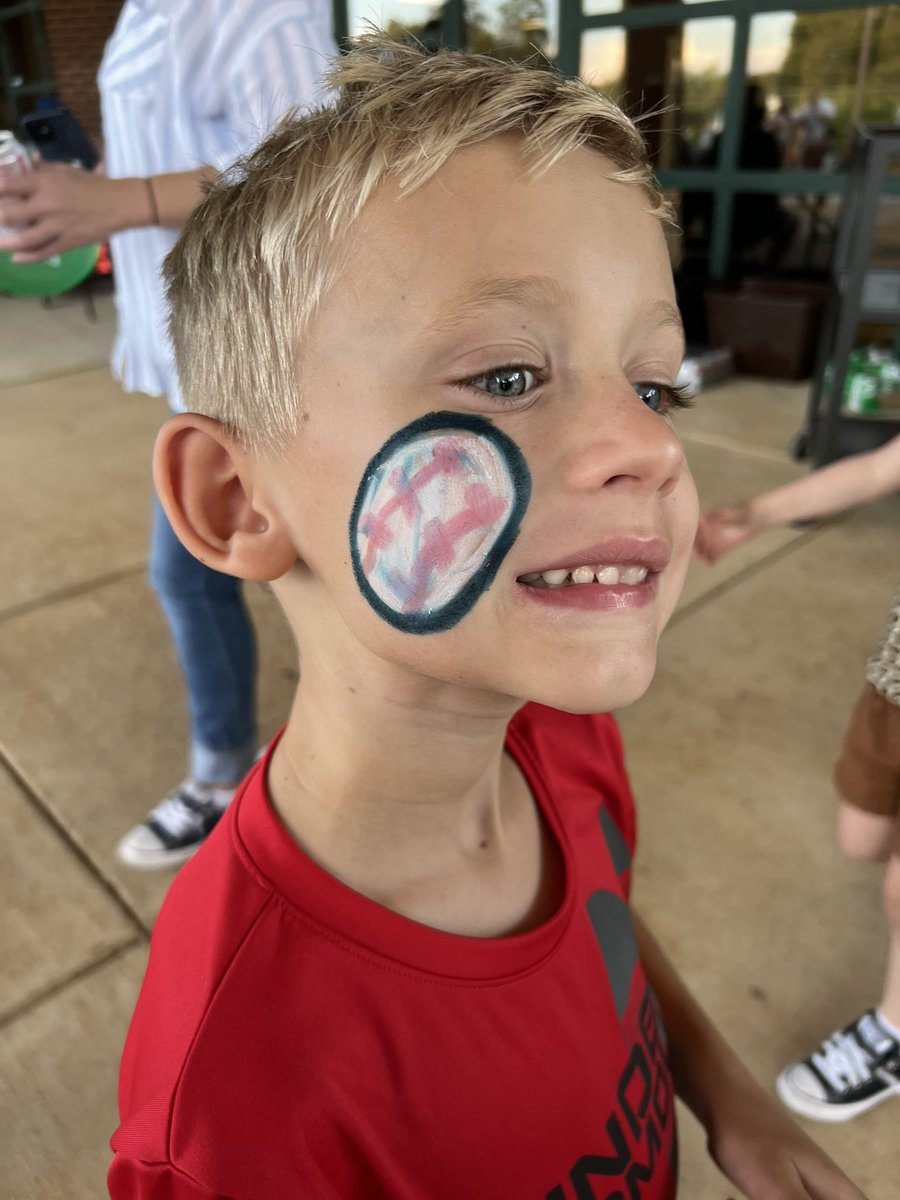 vance_denna's tweet photo. Back to School Bash was a BLAST!!! Love my T-Bird family and our moments together. 😍 https://t.co/ziQ1buiWf8