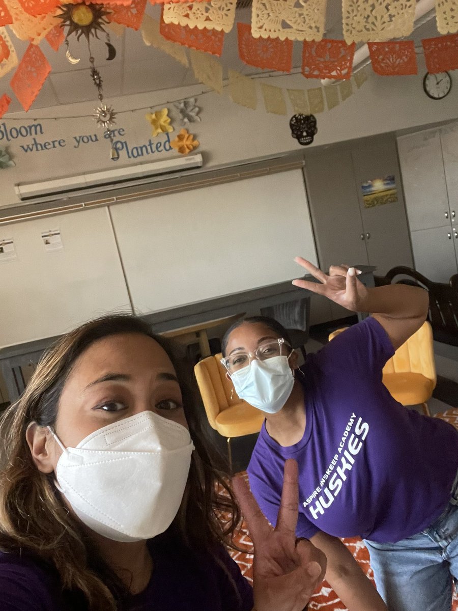 HeyMsKooima's tweet photo. So proud of all our teachers hard work and creativity in creating welcoming and safe environments! Grateful for this moment to pause and appreciate my colleagues work! 💜@AspireInskeep @CHeatonPhD @MsJAyala @mrleo_daRebel @MSAriasAIA @ericajmarquez https://t.co/4gXsttdzCT