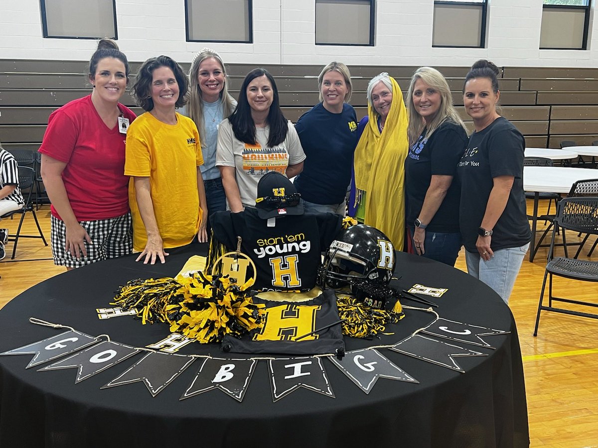 We had so much fun at our annual Lead Educator retreat where we spent time getting to know each other and looking forward to all of the learning we will do this year to unleash the potential for educators! Here’s the Hville Cluster representing!!!!