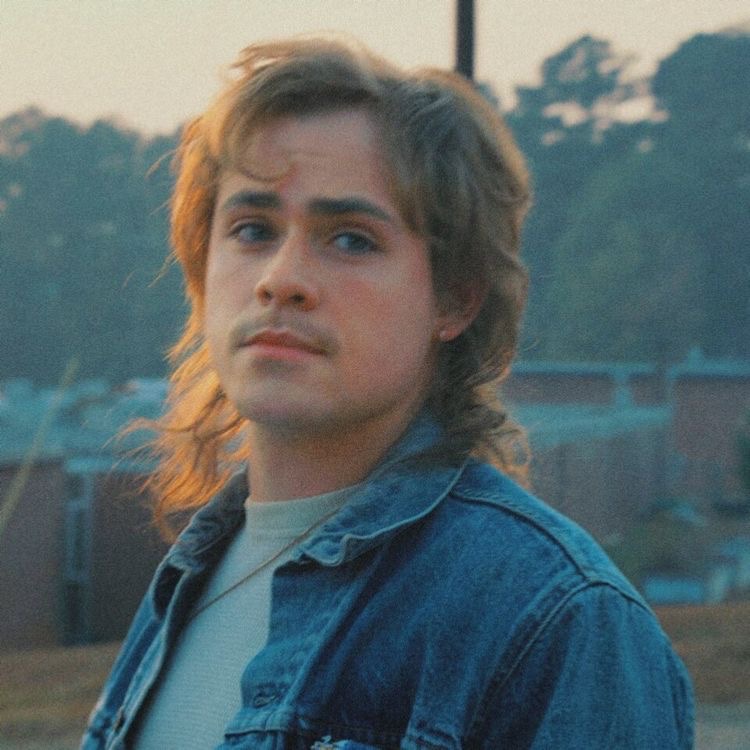 literatiily's tweet image. stranger things characters who are definitely homophobic