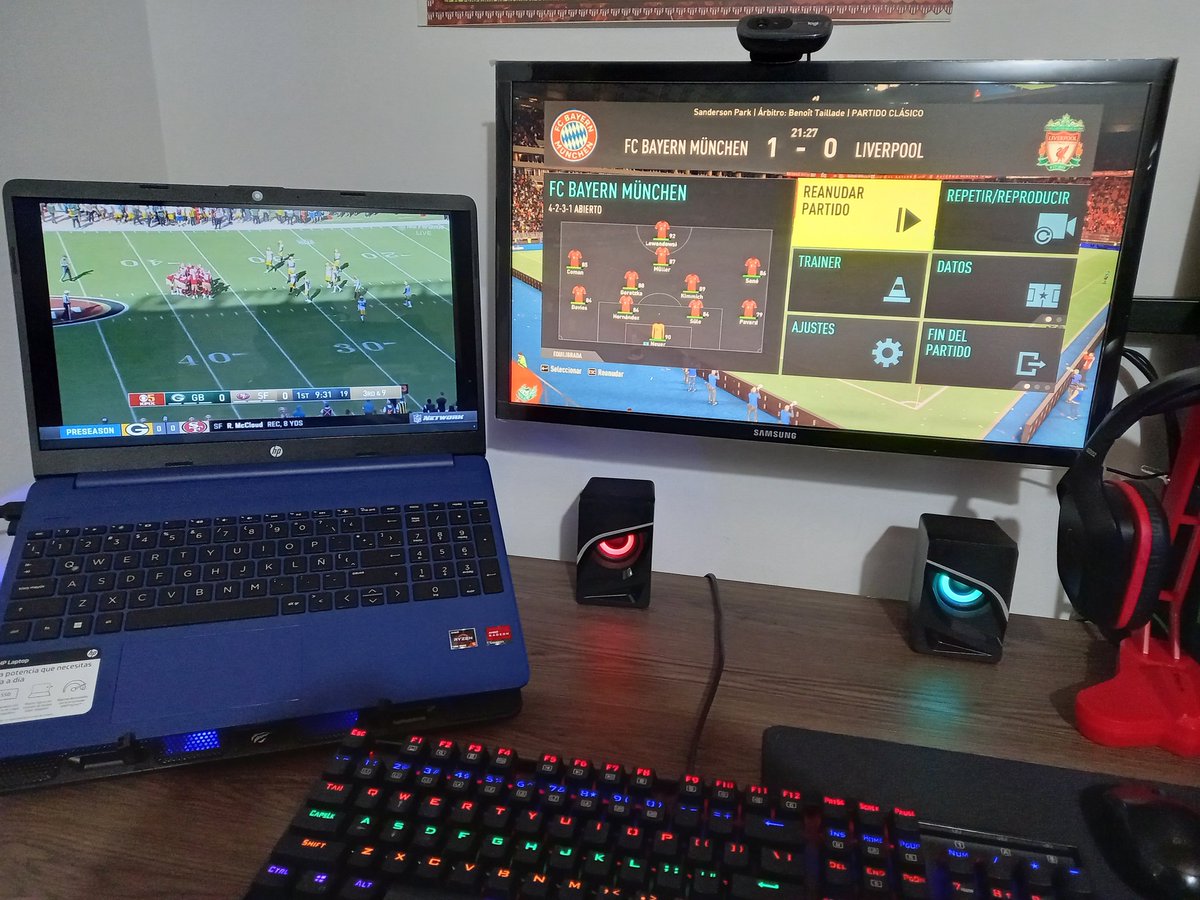 ilidian3's tweet image. Viendo la pretemporada de los 49ers y jugando FIFA #FTTB #GBvsSF #PFHOF22
