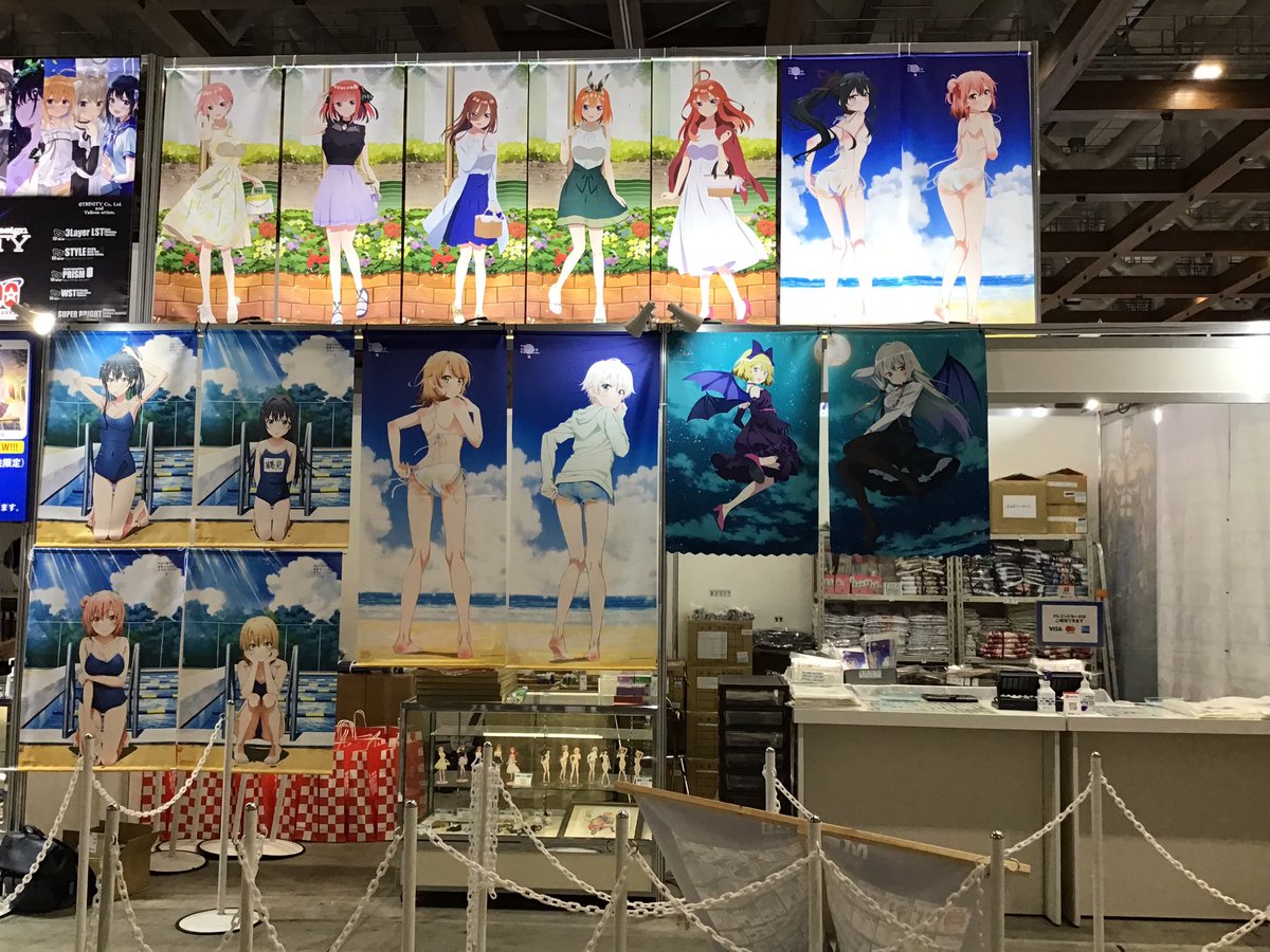 aniclo_official's tweet photo. 【C100グッズ】エムズファクトリー南１～２ホールNO.443ブースにて、抱き枕カバーやタペス��リー等多数ご用意しております。お気をつけてご来場下さいませ!⇒https://t.co/9iEtd8Kt7j　#C100 https://t.co/vshKPtEcqE