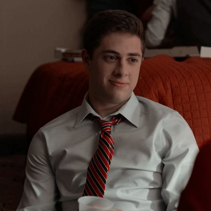 Ben Gross eu sempre escolherei você 🥰
#EuNunca #EuNuncaNetflix #EuNunca3 #teamben