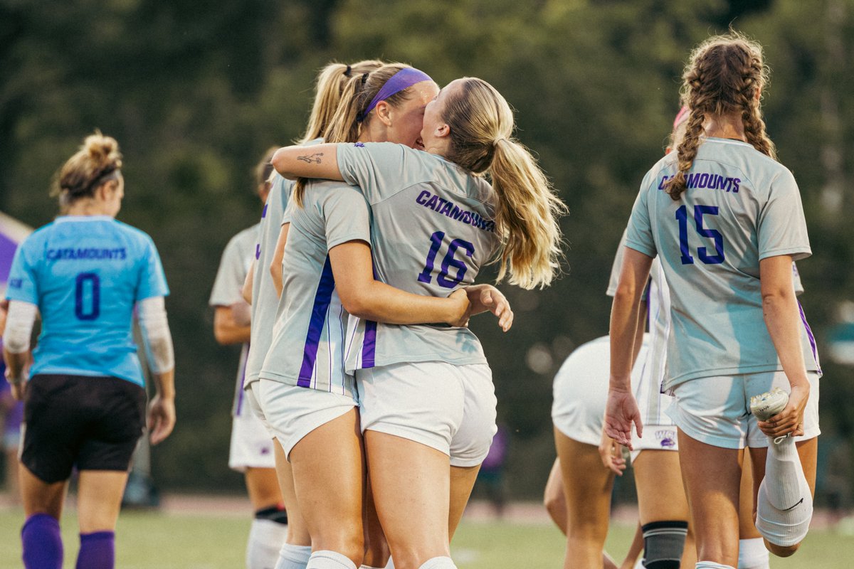 catamountsoccer's tweet photo. A few photos from the photo gallery of tonight's exhibition victory over Lees-McRae.
Full gallery here 👀- https://t.co/AguhK7q7E9 https://t.co/hfAg8KkV1O