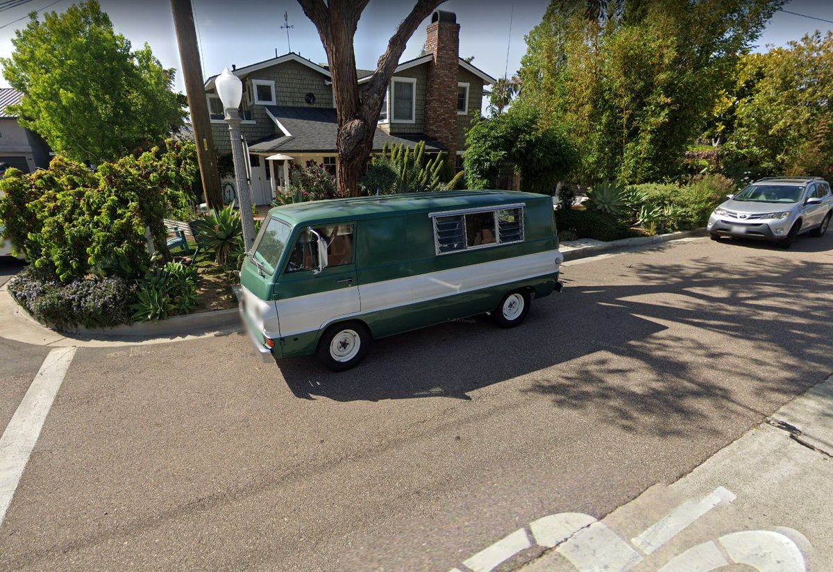 Cars_SV's tweet photo. Sometimes, all you need to enjoy the summer is a little bit of @itsvantime. And in California, there's no going wrong with a pristine white over green Dodge A100
Newport Beach, California, USA - May 2022 #SV_Vans #SV_Classics https://t.co/xA5i3QVPjh