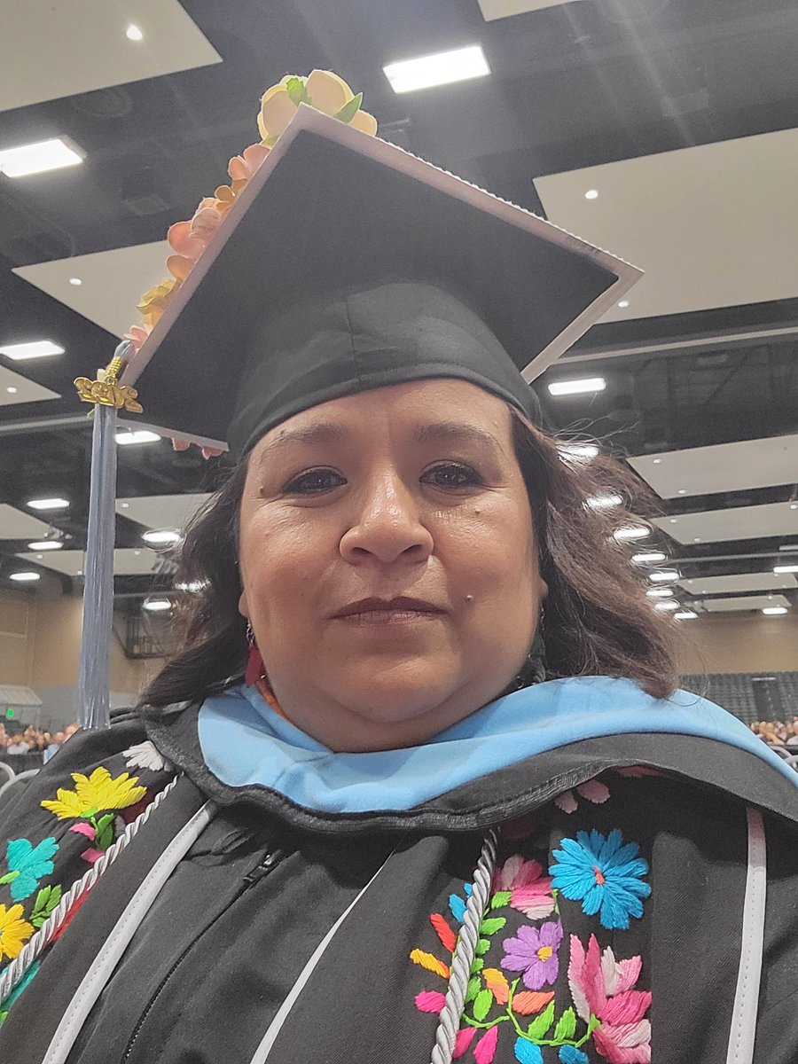 azulegnar's tweet photo. #OC2UTPB teaching in 3, cohort 1. We've Mastered it! Better prepared for my students and @ZavalaMagnet family. @utpbgradstudies @UTPB2022 https://t.co/N6SW8VnCkU