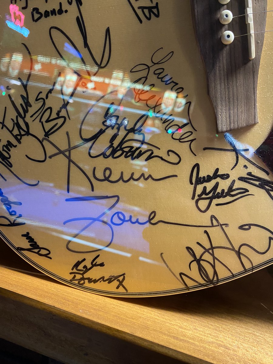 Need <a href="/KevinFowler/">Kevin Fowler</a> to play at rocket cafe again!!!