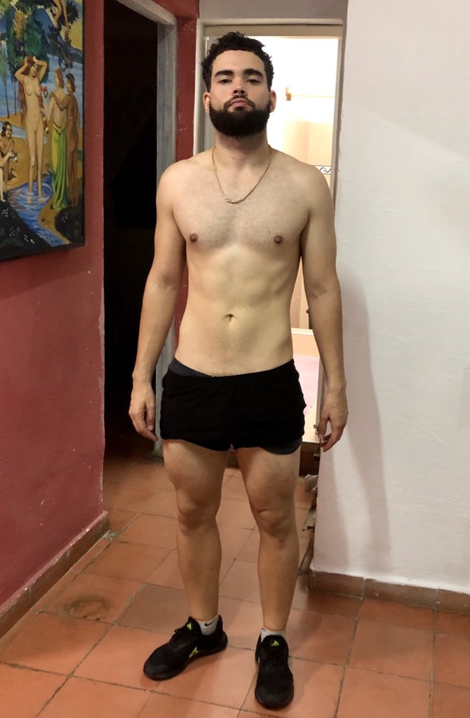 _perez_98's tweet photo. El Plan Murciélago ha concluido. 

96 kg / 85 kg / 74 kg / 70 kg https://t.co/tyuVnorWoU