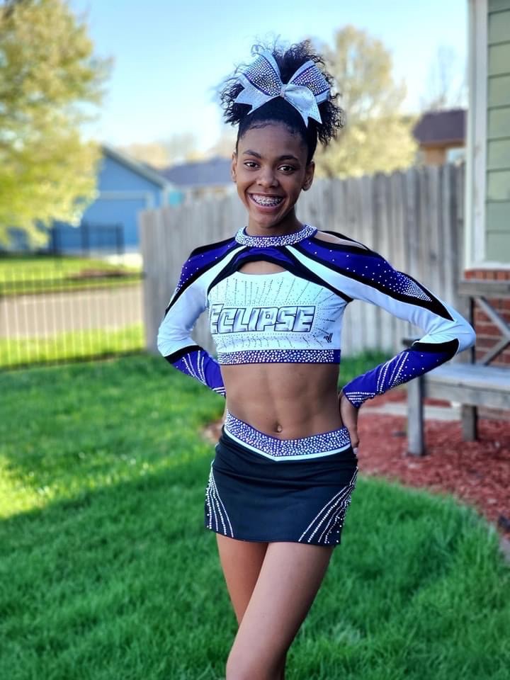 MariahHutton1's tweet photo. Time to switch gears from track  to Cheer season let’s go @CheerEclipse @KUcheer @KStateCheer @DCCheerleaders https://t.co/CfDWWc1cWc