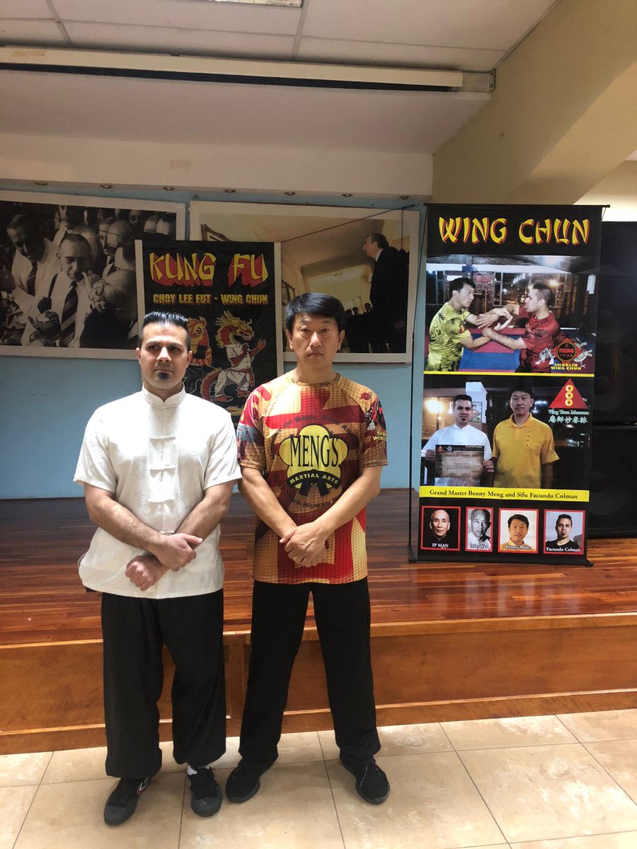 KungfuFacu's tweet photo. WING CHUN KUNG FU ARGENTINA
Grand master Benny Meng junto a su alumno el sifu Facundo Colman. Argentina (Julio 2022)
#sifuFacundoColman #Wingchun #kungfu #DefensaPersonal #BennyMeng #moyYat #IpMan #VingTsun #ArteMarcial #ShaolinWingChun #BennyMeng https://t.co/9Eko4l6MvS