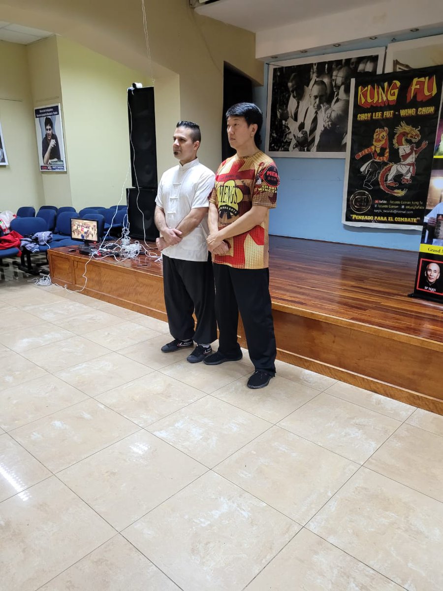 KungfuFacu's tweet photo. WING CHUN KUNG FU ARGENTINA
Grand master Benny Meng junto a su alumno el sifu Facundo Colman. Argentina (Julio 2022)
#sifuFacundoColman #Wingchun #kungfu #DefensaPersonal #BennyMeng #moyYat #IpMan #VingTsun #ArteMarcial #ShaolinWingChun #BennyMeng https://t.co/9Eko4l6MvS