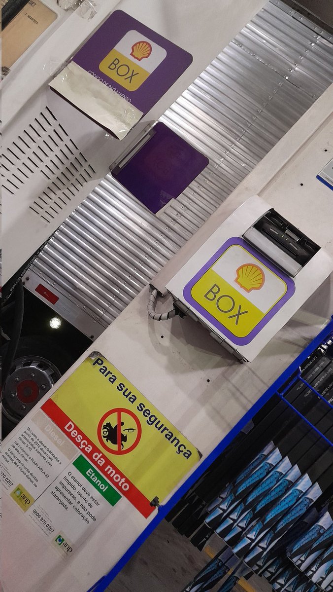 marcelloskha's tweet image. E eu que fui abastecer no posto @Shell da Avenida Itaquera e quando chego lá, simplesmente esconderam o número do #Shellbox segundo o frentista, o sistema estava fora do ar... fingi que acreditei....