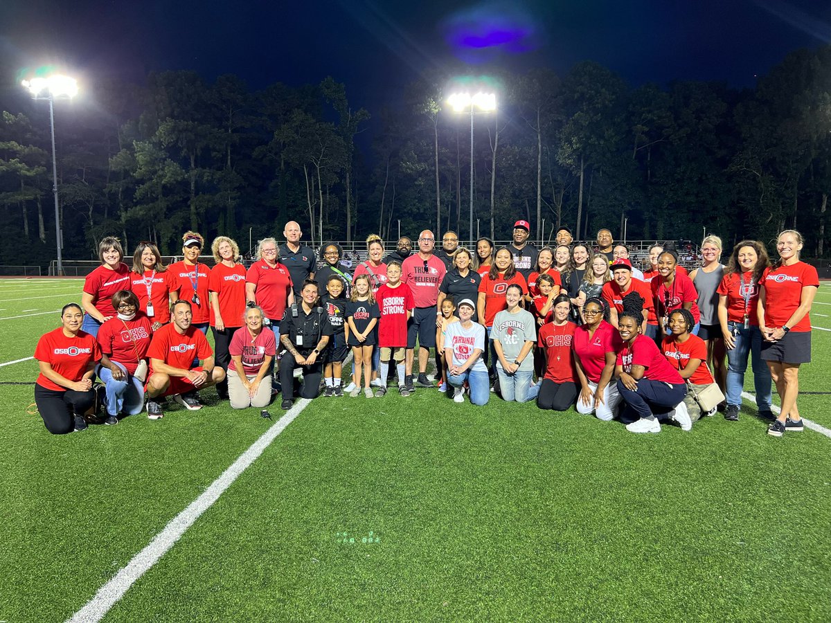 rlosbornehs's tweet photo. Saying farewell and good luck to our awesome Principal for over a decade, Joshua Morreale! We are happy for his new position in the county but sad to see him leave! Once a Cardinal, always a Cardinal!! #osbornestrong @CobbSchools https://t.co/alj4mJaN3N
