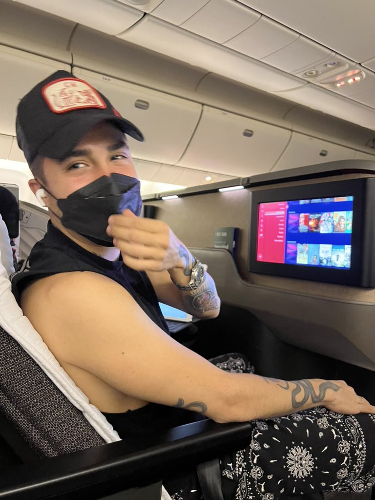 mariobautista_'s tweet photo. Así ando porque vuelo a Perú 🇵🇪 por primera vez 😍😍😍 https://t.co/1FIArhnTaa