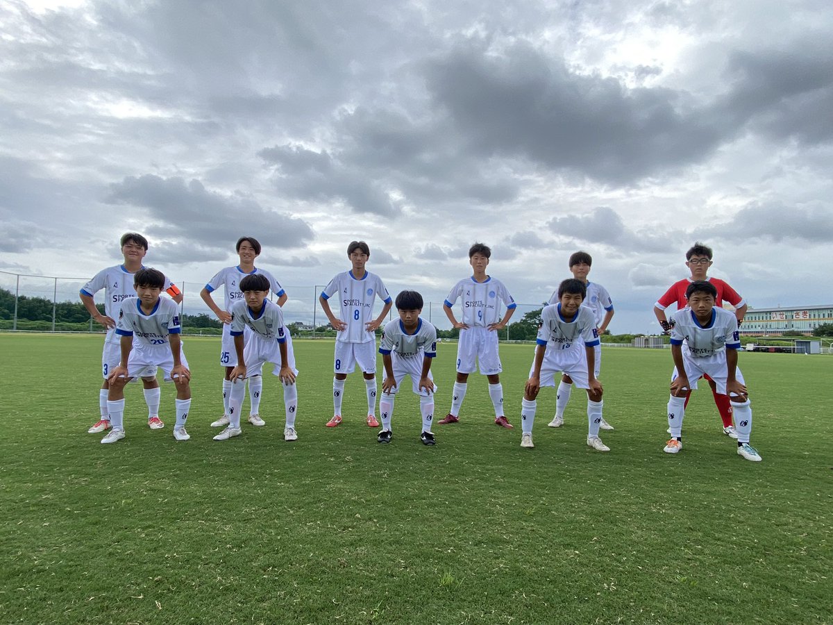 水戸ホーリーホックアカデミー S Tweet ジュニアユース U15 8 13 土 Jcyインターシティトリムカップ U 15 East 22 順位トーナメント 3位決定戦 ヴァンフォーレ甲府 試合結果 1 3 0 2 1 1 得点者 福島 湊一 初出場のインターシティは4位でした