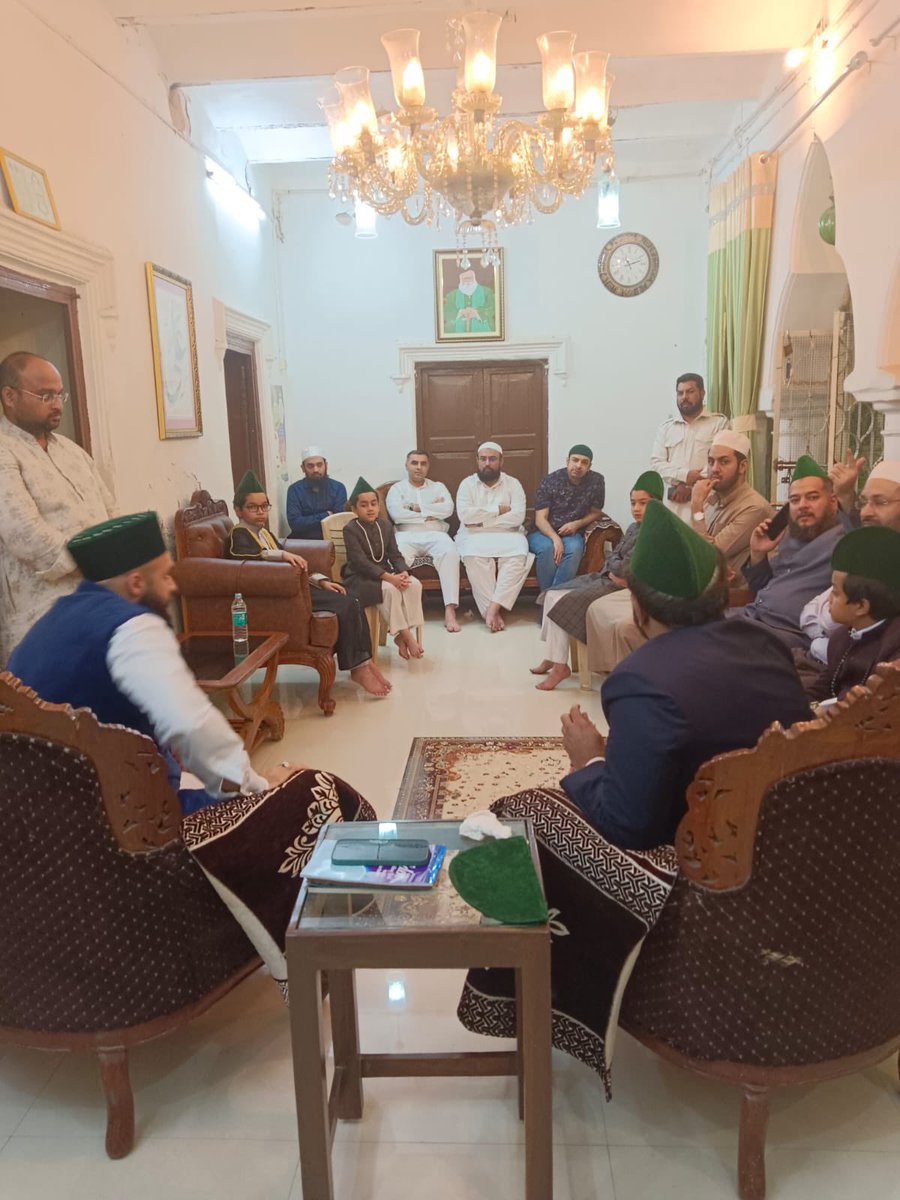 shabbarquadri's tweet photo. Received Moulana syed shaikh Zaid Al Geelani #iraq #baghdad at bargha e syedna moosa quadri rh & Rozey Hyzrath Khateeb e Deccan rh #Hyderabad #india #sufi #spritual #personality #Indonesia #malaysia #globalmaster https://t.co/kPK6WXdjUy