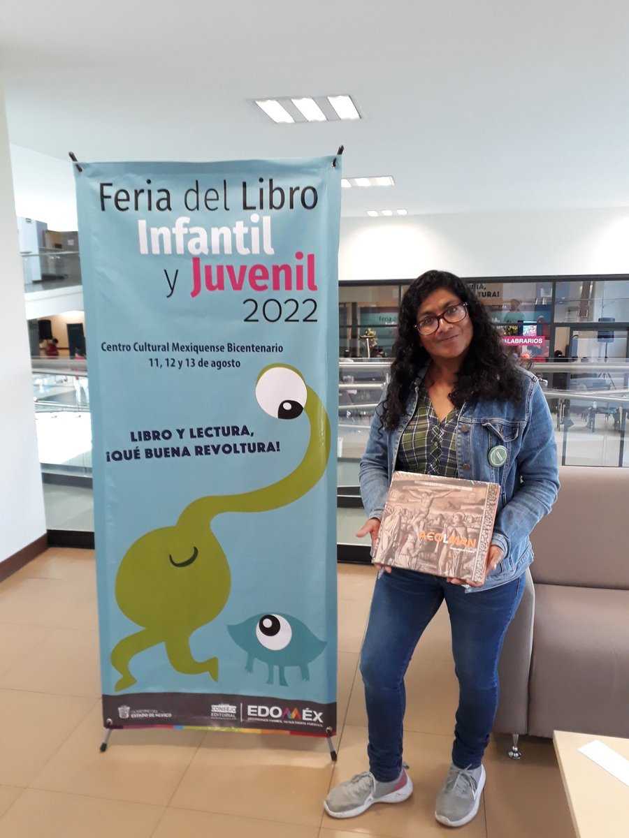 TrincheraEnMov's tweet photo. Tremenda sorpresa al visitar la #FeriaDelLibroInfantilYJuvenil 
en el @ccmbcultura.
Aún pueden disfrutarla, aprovechen... 
#TMCompartiendoCrecemos
#LaTrincheraPaseando 💚 https://t.co/mkzRtirTXK