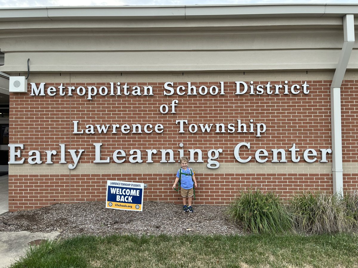 Mary Rinehart tweet media