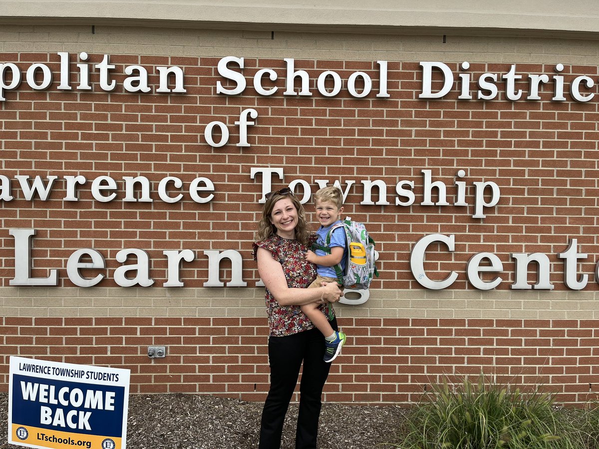 Mary Rinehart tweet media